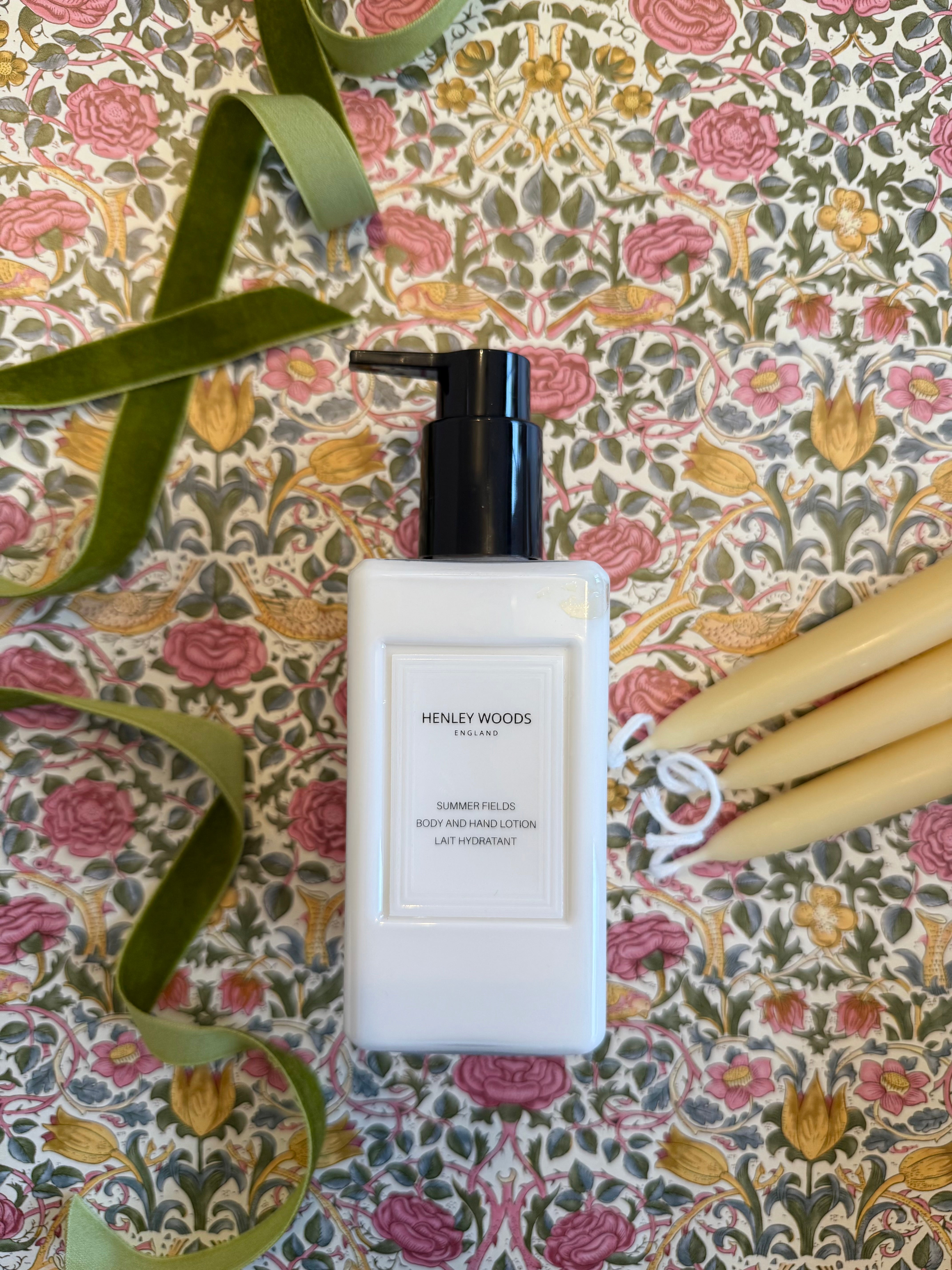 SUMMER FIELDS BODY AND HAND LOTION