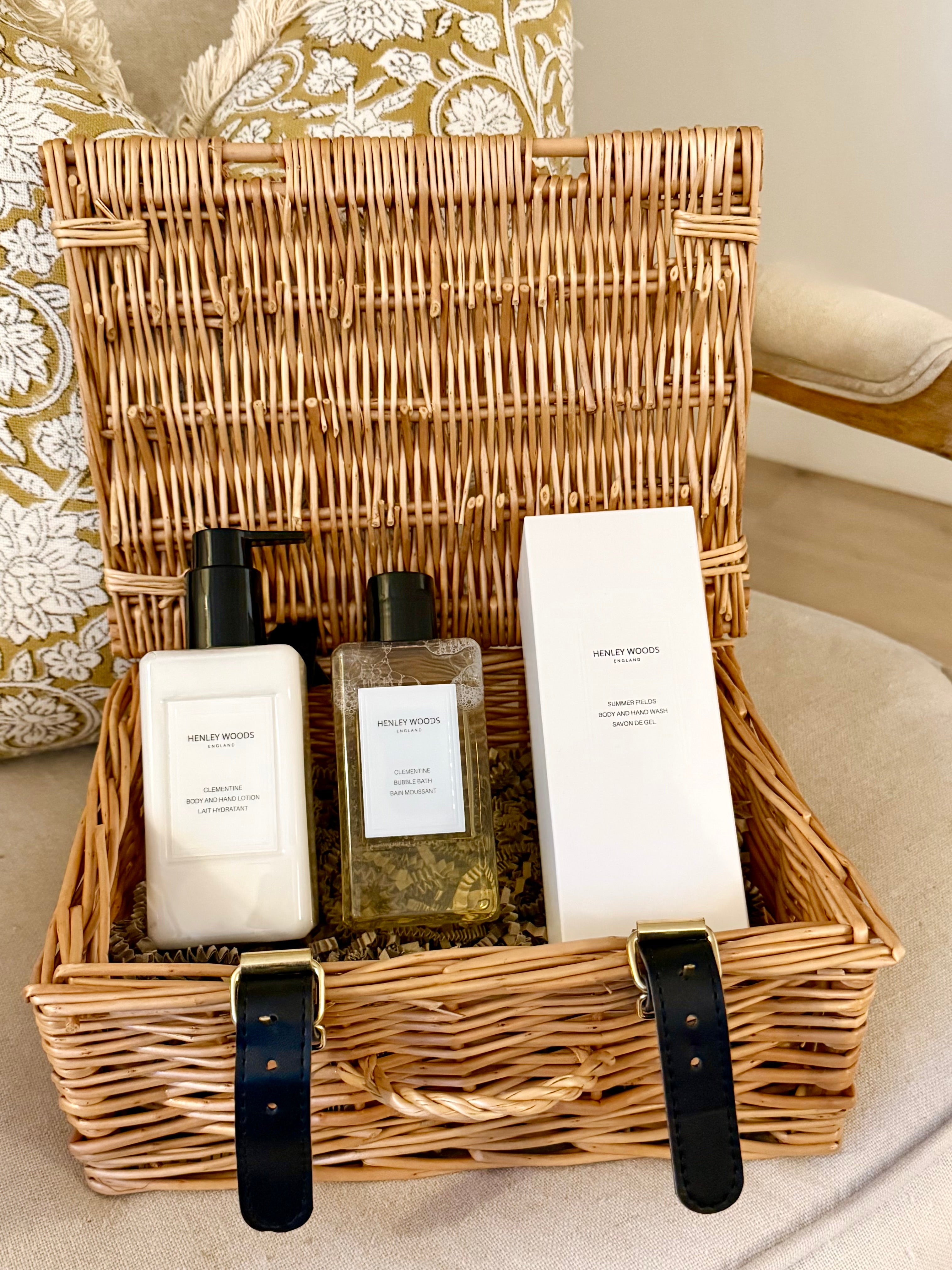 CLEMENTINE BODY BATH AND HAND GIFT HAMPER