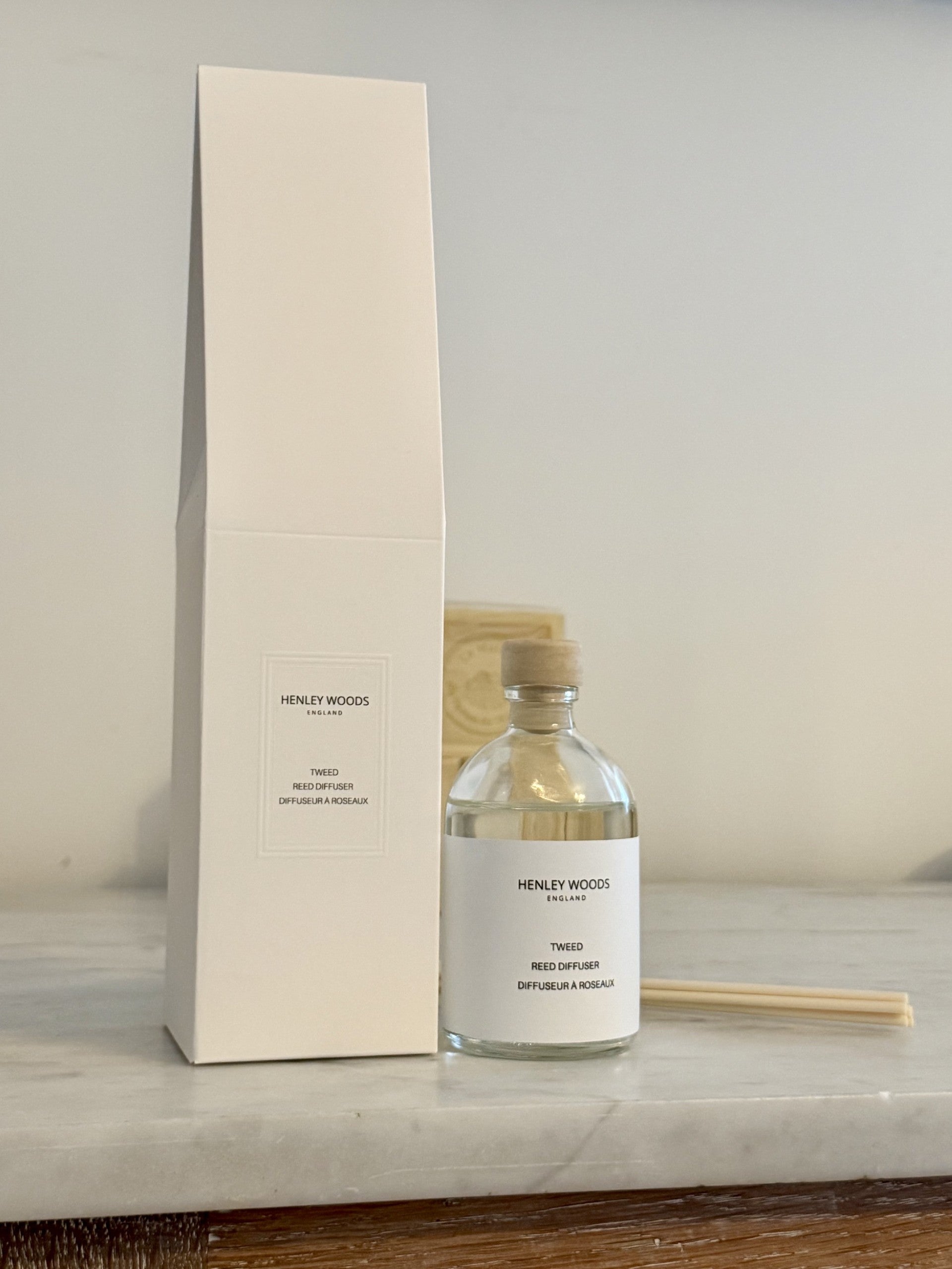 TWEED DIFFUSER